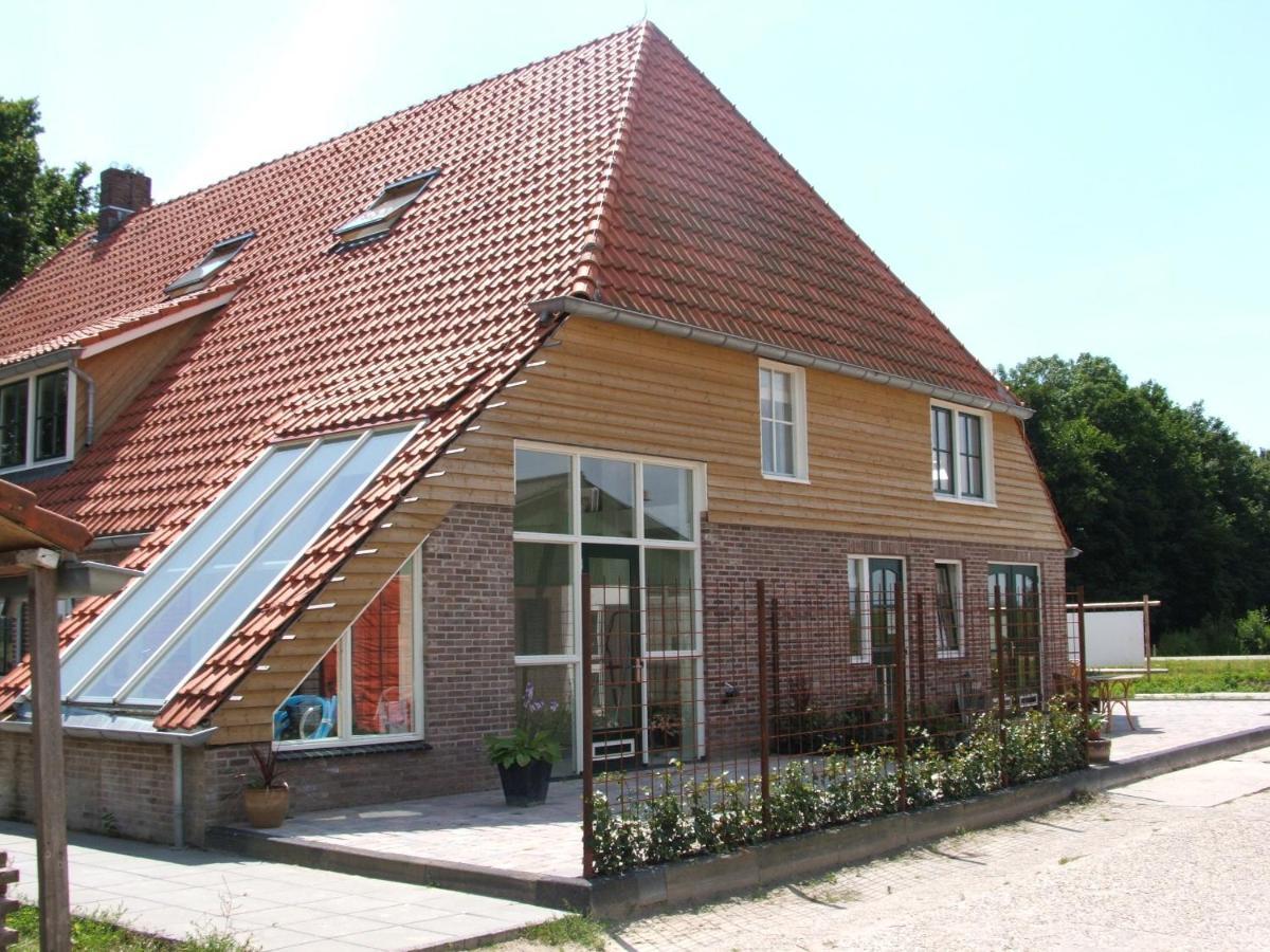 B&B De Strandhoeve Giethoorn Bagian luar foto