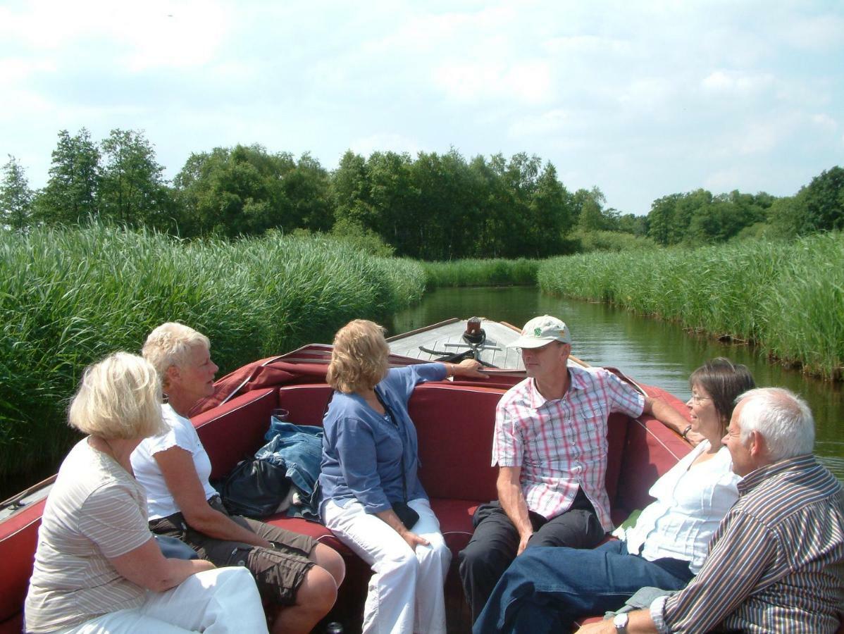 B&B De Strandhoeve Giethoorn Bagian luar foto